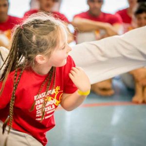 Cours d’éveil capoeira juin 2016 Ct Arnaud